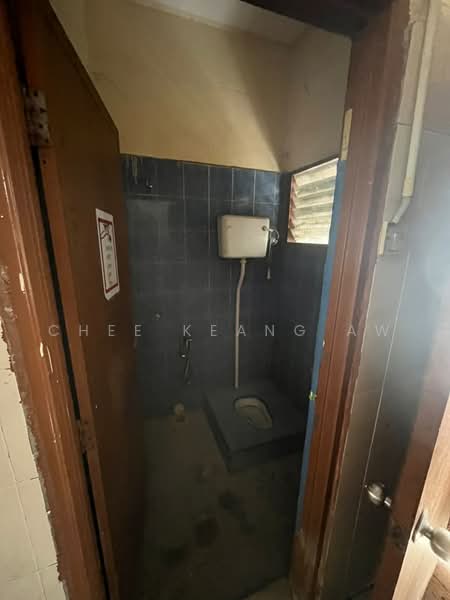 Rumah Teres 2-Tingkat untuk Dijual di Klang (Selangor) - Chee Keang Aw - Bathroom - PropertyGuru.com.my