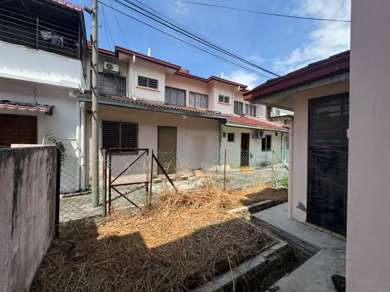 2-storey Terraced House for Sale in Taman Puchong Tekali (Puchong) - Samson Lee - Exterior - PropertyGuru.com.my