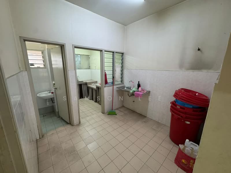 2-storey Terraced House for Sale in Taman Puchong Tekali (Puchong) - Samson Lee - Bathroom - PropertyGuru.com.my