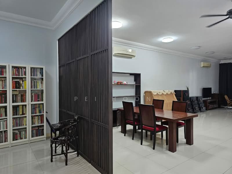 Kondominium untuk Dijual di Fettes Residence - Pei Hoon - Study - PropertyGuru.com.my