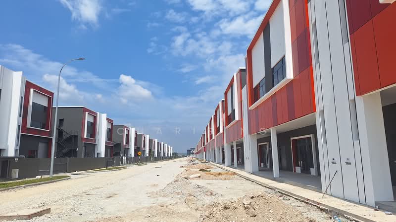 Kilang Teres untuk Dijual di Puncak Alam (Selangor) - Charis Ng - PropertyGuru.com.my