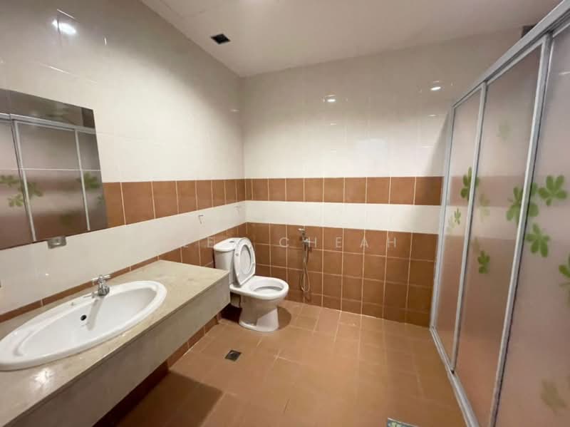 Apartment for Sale at Dumbar Villa Apartment - Alex Cheah - Bathroom - PropertyGuru.com.my