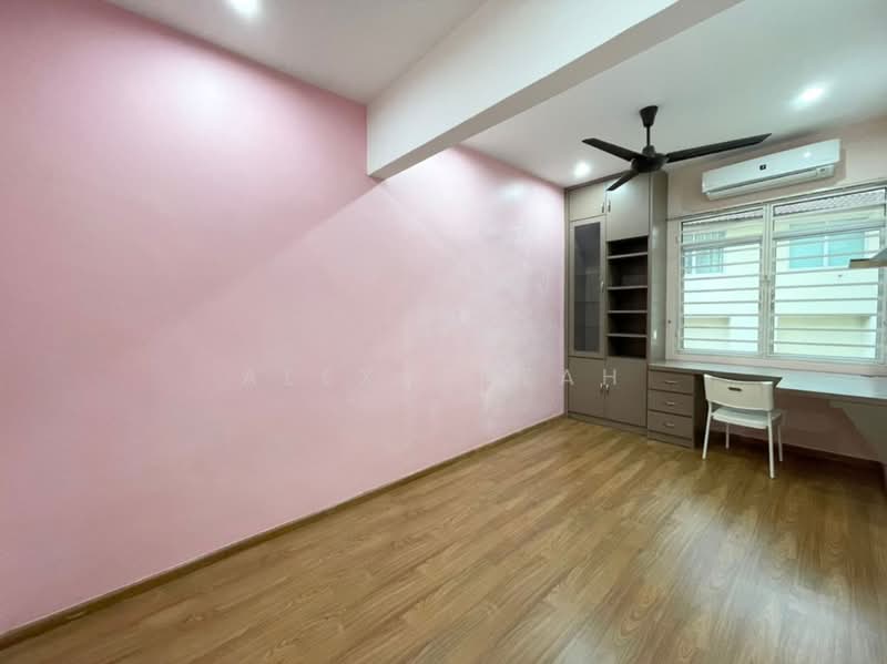 Apartment for Sale at Dumbar Villa Apartment - Alex Cheah - Study - PropertyGuru.com.my