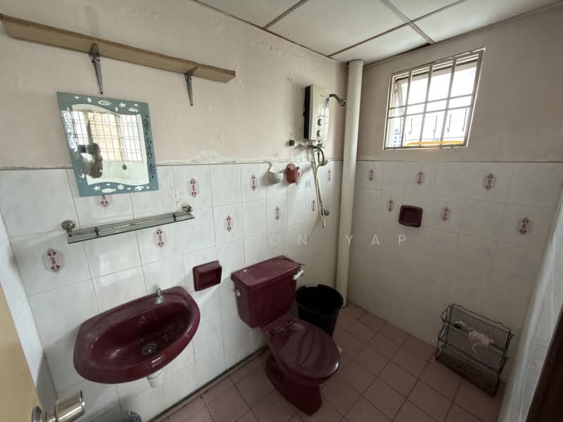 Kondominium untuk Disewa di Puncak Seri Kelana - Greyson Yap - Bathroom - PropertyGuru.com.my