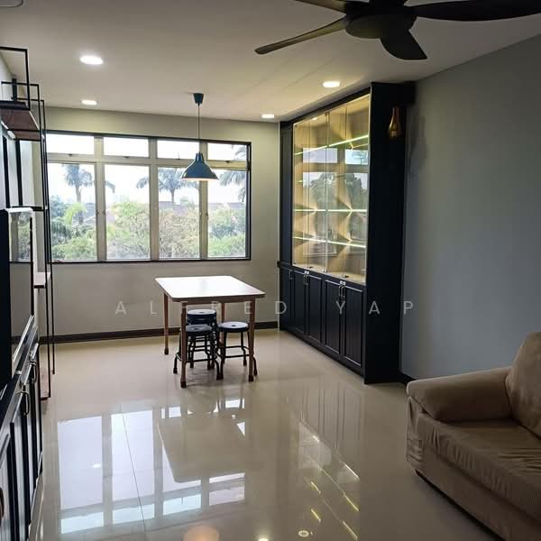 Rumah Flat untuk Disewa di Taman Ehsan Jaya - Alfred Yap - Living Room - PropertyGuru.com.my