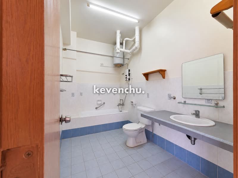 Apartment for Sale at Ridzuan Condominium - Keven Chu - Bathroom - PropertyGuru.com.my