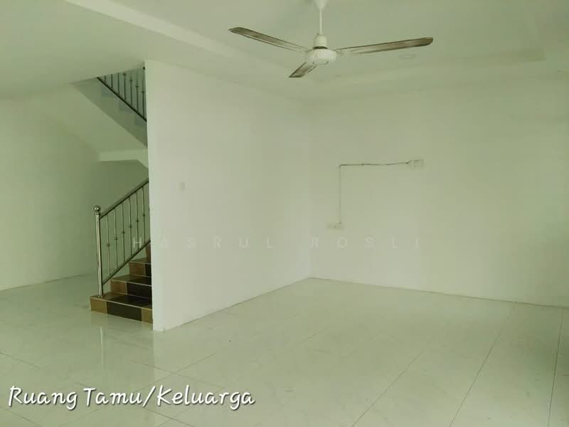 Rumah Berkembar untuk Dijual di Alor Setar (Kedah) - Hasrul Rosli - Living Room - PropertyGuru.com.my