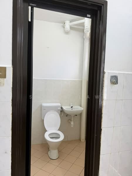 Rumah Teres 2 Tingkat untuk Dijual di Taman Sri Pulai Perdana (Skudai) - Shawn Law - Bathroom - PropertyGuru.com.my