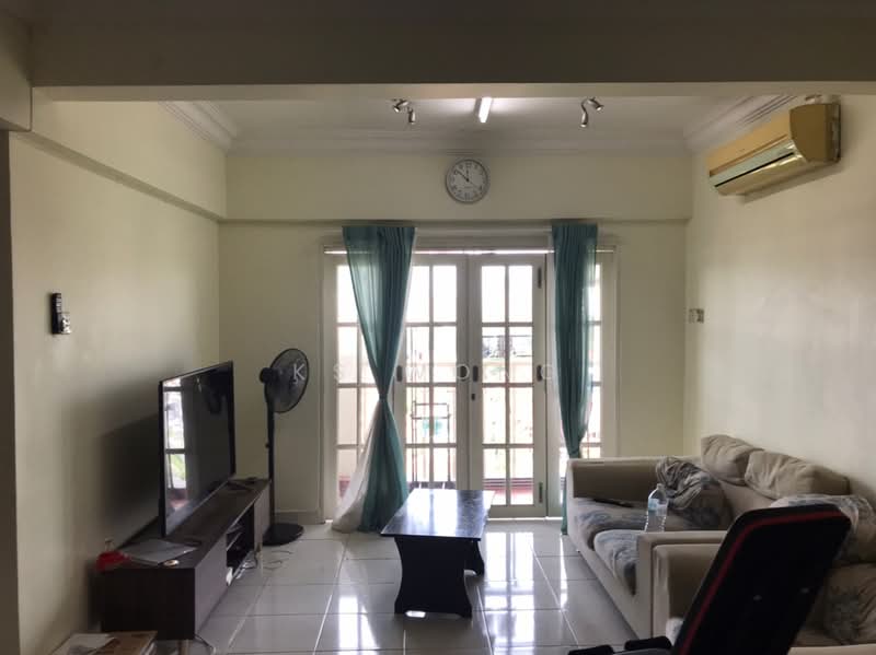 Pangsapuri untuk Dijual di Arena Green - KS Wong - Living Room - PropertyGuru.com.my
