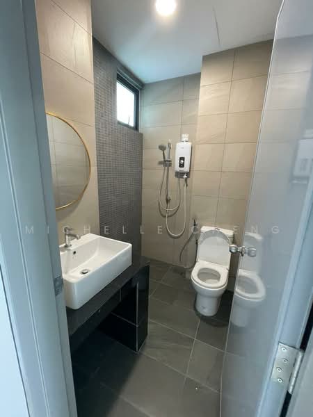 Pangsapuri untuk Disewa di D7 (D'Seven Lagoon Perdana) - MICHELLE CHENG - Bathroom - PropertyGuru.com.my