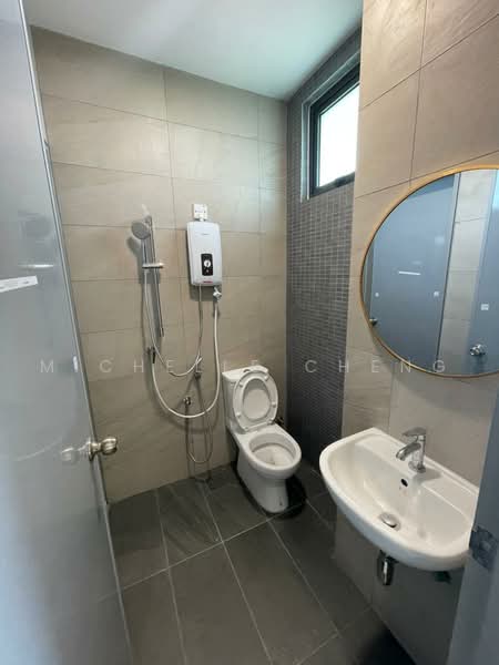 Pangsapuri untuk Disewa di D7 (D'Seven Lagoon Perdana) - MICHELLE CHENG - Bathroom - PropertyGuru.com.my