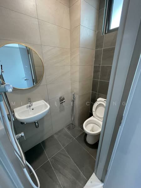Pangsapuri untuk Disewa di D7 (D'Seven Lagoon Perdana) - MICHELLE CHENG - Bathroom - PropertyGuru.com.my