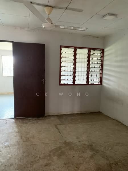 Terraced House for Sale in Taman Selayang Utama (Selayang) - CK Wong - Interior - PropertyGuru.com.my