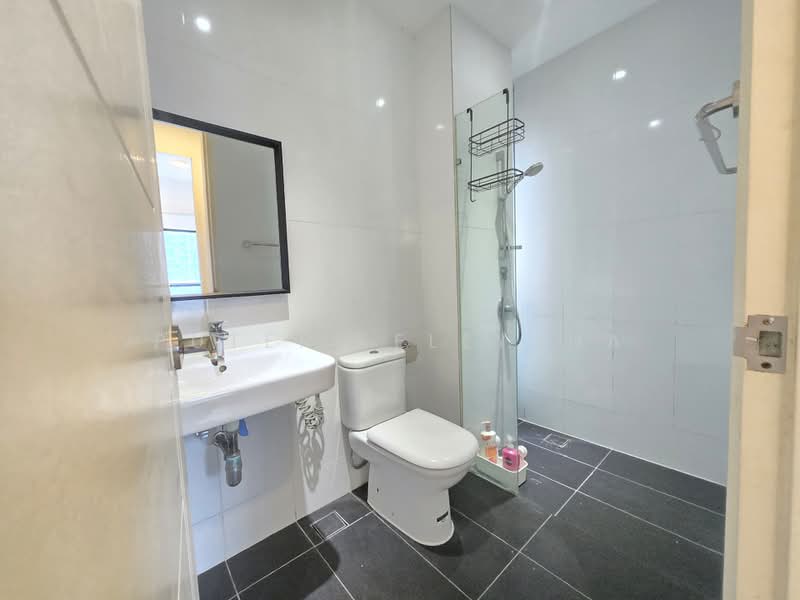 Service Residence for Rent at Reizz Residence - Puteri Ellysha - Bathroom - PropertyGuru.com.my