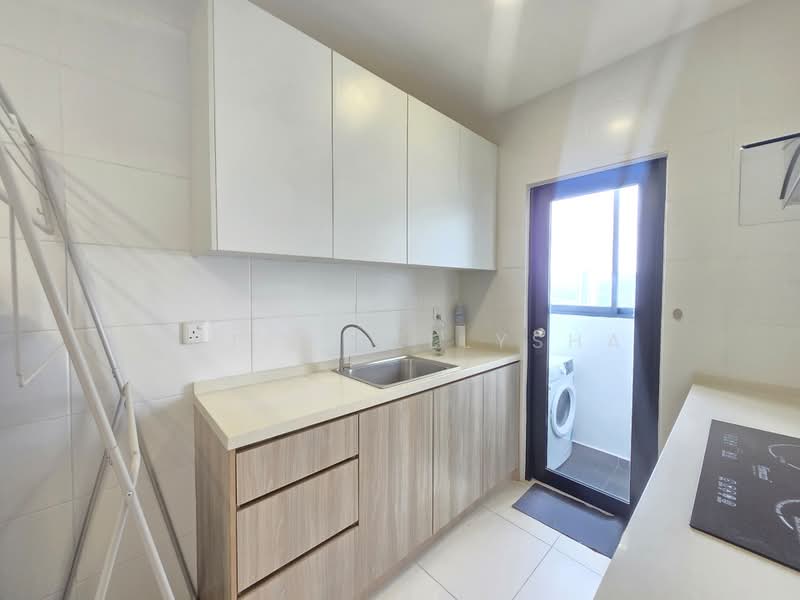 Service Residence for Rent at Reizz Residence - Puteri Ellysha - Kitchen - PropertyGuru.com.my