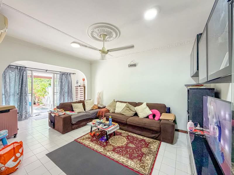 Rumah Teres 2 Tingkat untuk Dijual di Seksyen 19 (Shah Alam) - Nazrin Hakimin - PropertyGuru.com.my