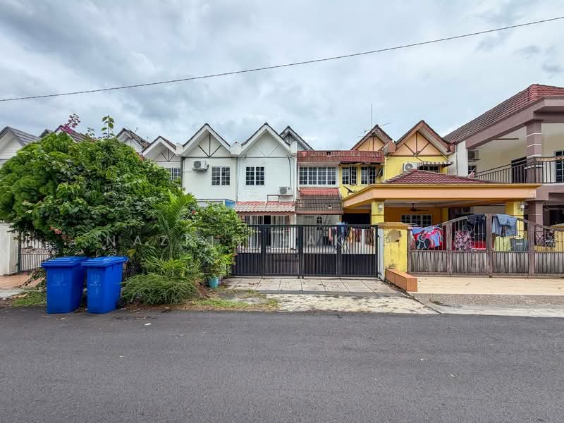 Rumah Teres 2 Tingkat untuk Dijual di Seksyen 19 (Shah Alam) - Nazrin Hakimin - PropertyGuru.com.my