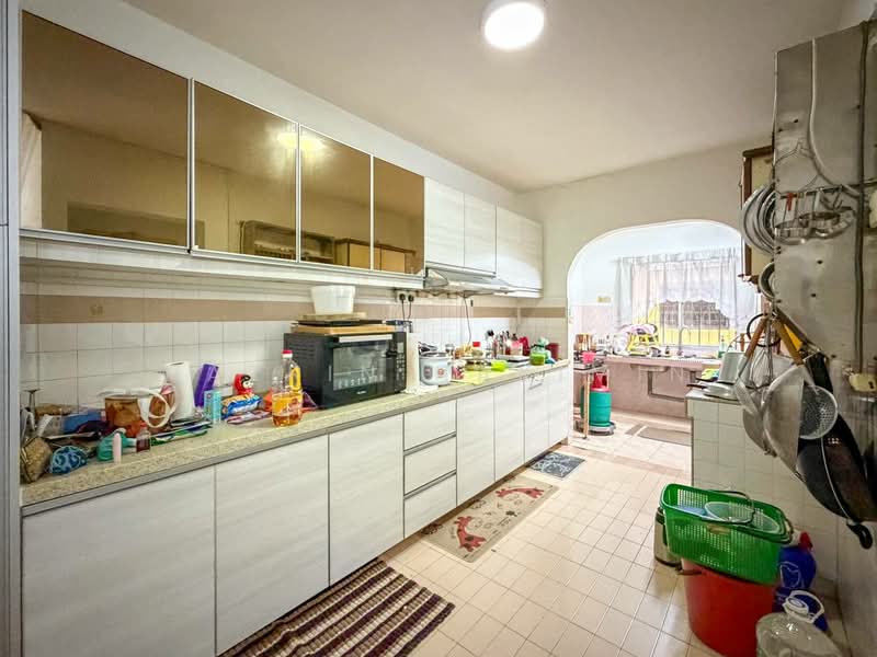 Rumah Teres 2 Tingkat untuk Dijual di Seksyen 19 (Shah Alam) - Nazrin Hakimin - PropertyGuru.com.my