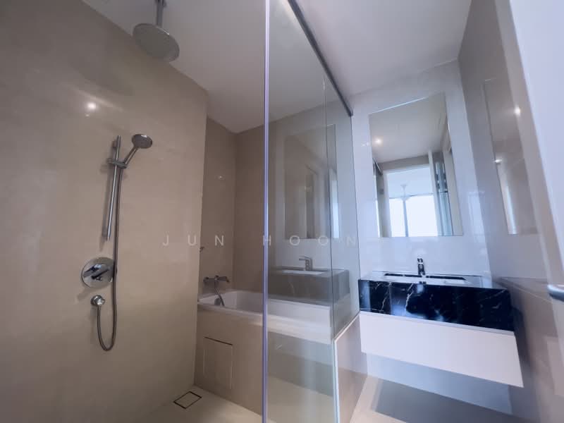 Servis Apartment untuk Disewa di Pavilion Ceylon Hill - Jun Hoong - Bathroom - PropertyGuru.com.my