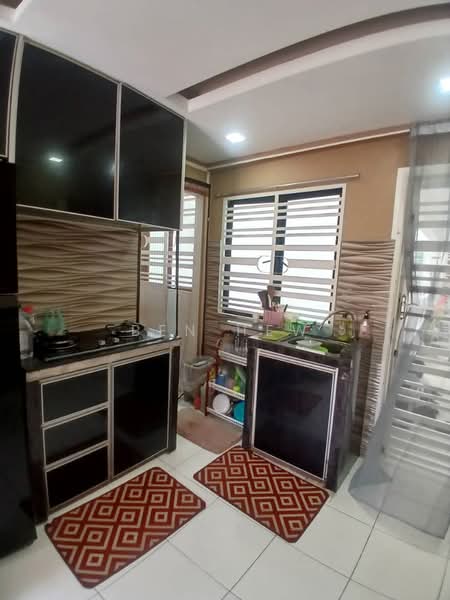 Kondominium untuk Dijual di TRI PINNACLE - Ben Hew - Kitchen - PropertyGuru.com.my