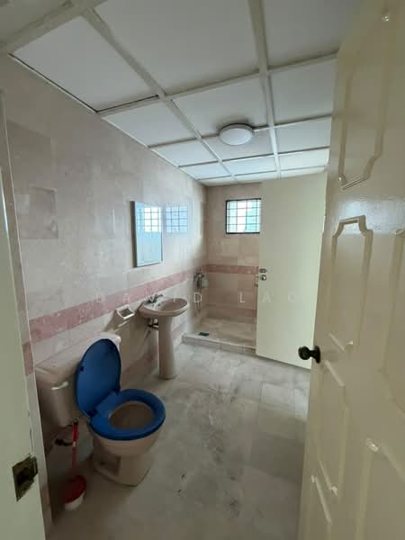 Condominium for Rent at Villa Scott - David Lao - Bathroom - PropertyGuru.com.my