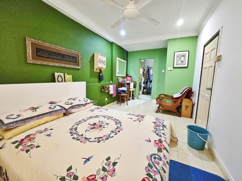 Rumah Teres untuk Dijual di Putra Heights (Subang Jaya) - Shaziery Iskandar - Bedroom - PropertyGuru.com.my