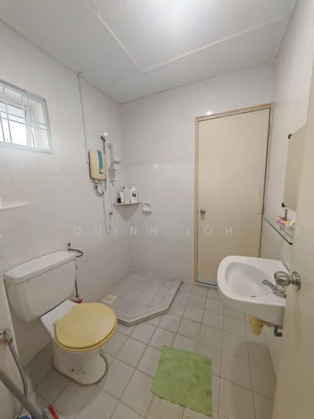 Rumah Teres 2-Tingkat untuk Dijual di Taman Desa Palma (Bukit Mertajam) - Quinn Loh - Bathroom - PropertyGuru.com.my