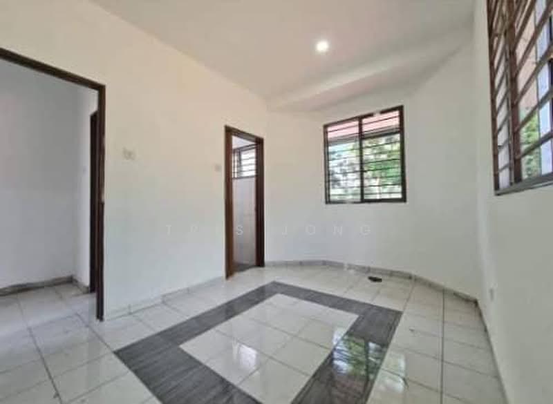 Terraced House for Sale in Rawang (Selangor) - Tris Jong - Interior - PropertyGuru.com.my