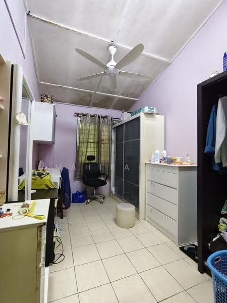 2-storey Terraced House for Sale in Taman Sri Rampai (Wangsa Maju) - Mahirah . - Bedroom - PropertyGuru.com.my