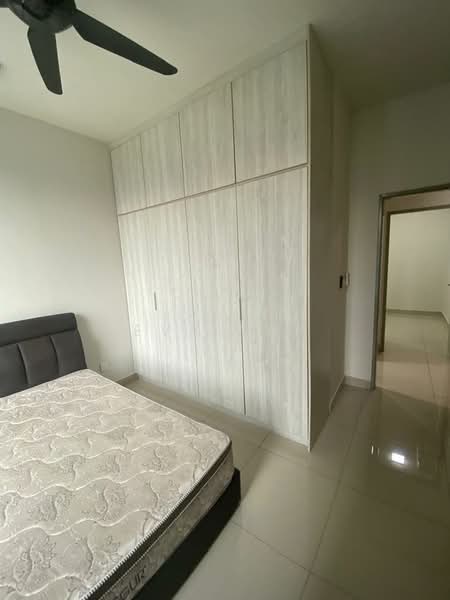Servis Apartment untuk Disewa di LakePark Residence @ KL North - Eva Yap - Bedroom - PropertyGuru.com.my