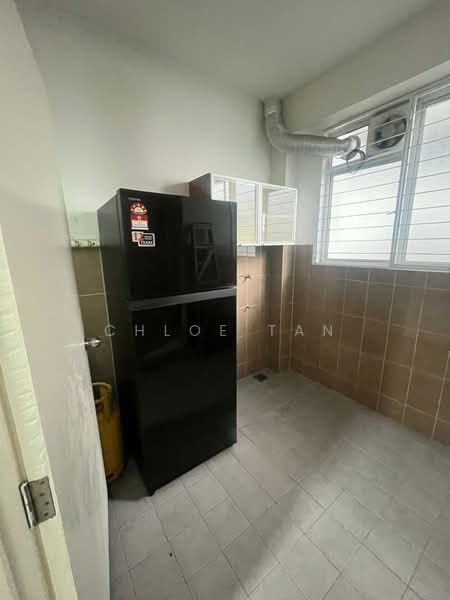 Rumah Bandar untuk Disewa di Kota Kemuning (Shah Alam) - Chloe Tan - Kitchen - PropertyGuru.com.my