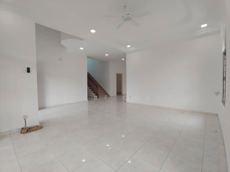Rumah Banglo untuk Dijual di Ipoh (Perak) - Phoebe Chang - Living Room - PropertyGuru.com.my