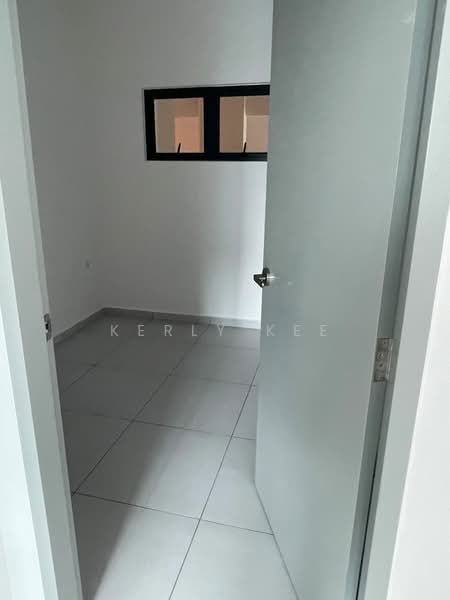 Service Residence for Sale at Sinaran @ Utropolis - Kerly Kee - Interior - PropertyGuru.com.my