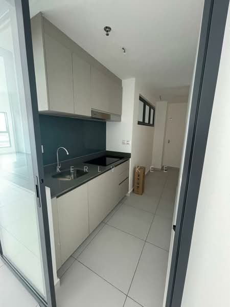 Service Residence for Sale at Sinaran @ Utropolis - Kerly Kee - Kitchen - PropertyGuru.com.my
