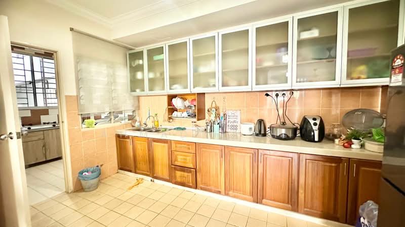 Pangsapuri untuk Dijual di Villa Pavilion - Ahmad Farhi - Kitchen - PropertyGuru.com.my