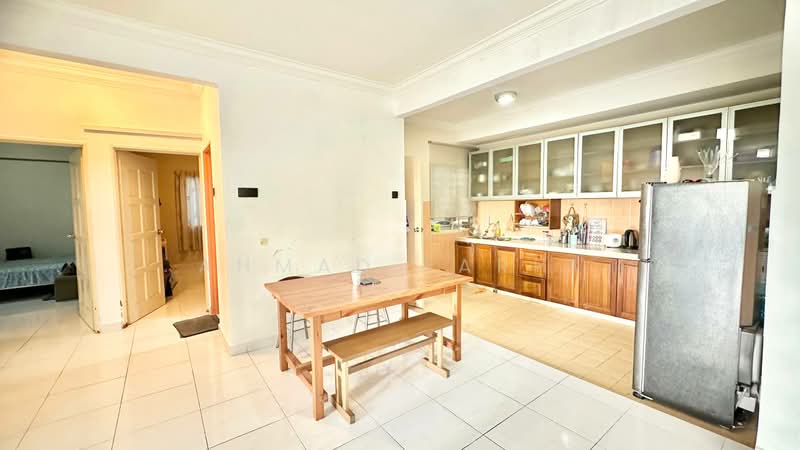 Pangsapuri untuk Dijual di Villa Pavilion - Ahmad Farhi - Kitchen - PropertyGuru.com.my