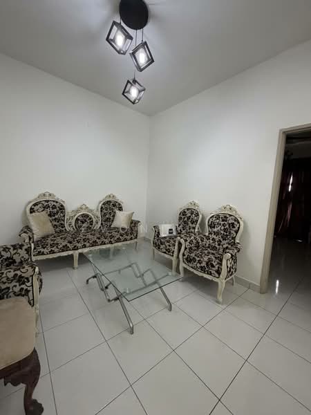2.5-storey Terraced House for Sale in Bandar Seri Alam (Masai) - Evon Yap - Living Room - PropertyGuru.com.my