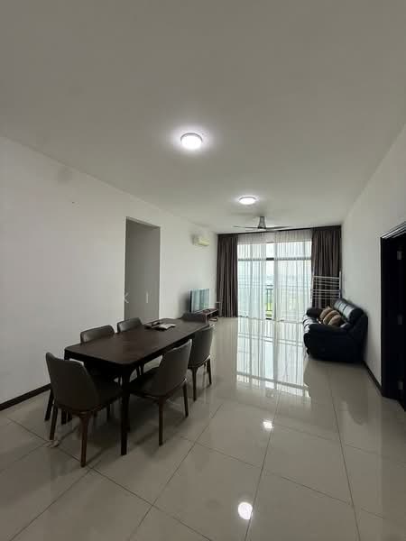 Servis Apartment untuk Dijual di Molek Regency - Kim Loh - Living Room - PropertyGuru.com.my