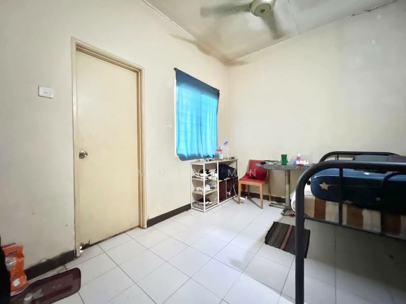 Rumah Teres 2-Tingkat untuk Dijual di Desa Coalfields (Sungai Buloh) - Muin Mn - Bedroom - PropertyGuru.com.my