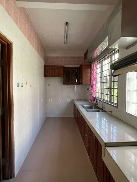 Terraced House for Sale in Taman Bayu Perdana (Klang) - Stephanie Yap - Kitchen - PropertyGuru.com.my