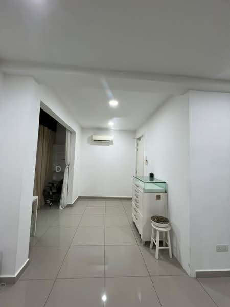 3-storey Terraced House for Rent in Sri Petaling (Kuala Lumpur) - David Lee - Corridor - PropertyGuru.com.my