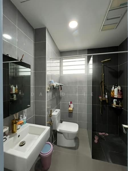 3-storey Terraced House for Rent in Sri Petaling (Kuala Lumpur) - David Lee - Bathroom - PropertyGuru.com.my