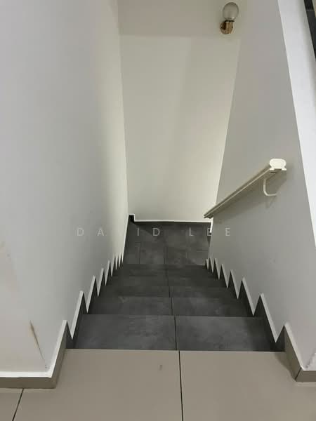 3-storey Terraced House for Rent in Sri Petaling (Kuala Lumpur) - David Lee - Corridor - PropertyGuru.com.my