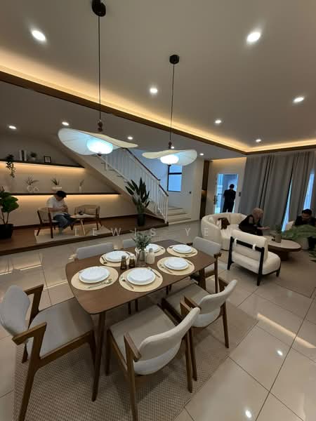 Rumah Teres 2-Tingkat untuk Dijual di Cyberjaya (Selangor) - Lewis Yew - Living Room - PropertyGuru.com.my