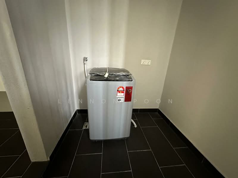 Service Residence for Sale at SqWhere Service Apartments - Lennon Poon - Interior - PropertyGuru.com.my