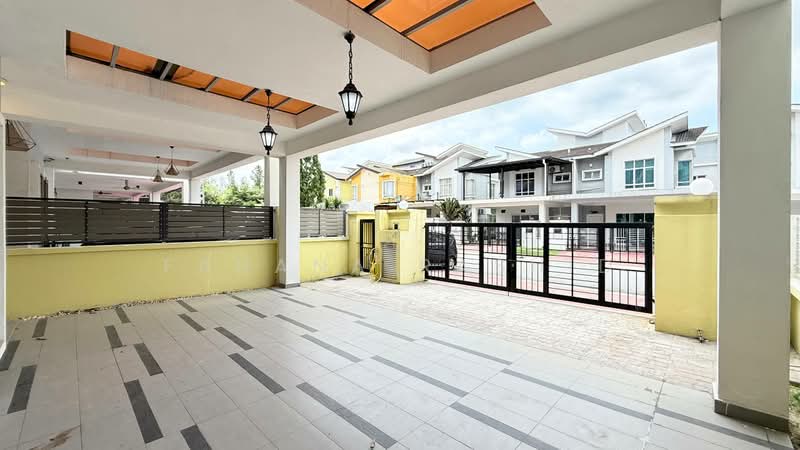 Rumah Teres 2 Tingkat untuk Dijual di D'Kayangan (Shah Alam) - Fahana Rashid - Exterior - PropertyGuru.com.my