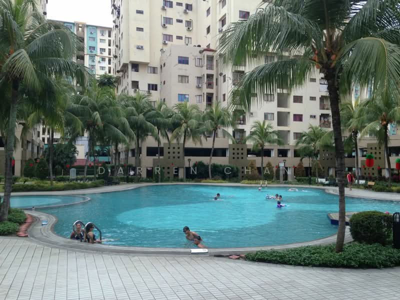 Kondominium untuk Disewa di Prisma Cheras - Darren Chan - Pool - PropertyGuru.com.my