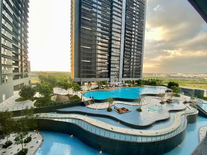 Servis Apartment untuk Disewa di Setia City Residences - Camie Hoo - Exterior - PropertyGuru.com.my