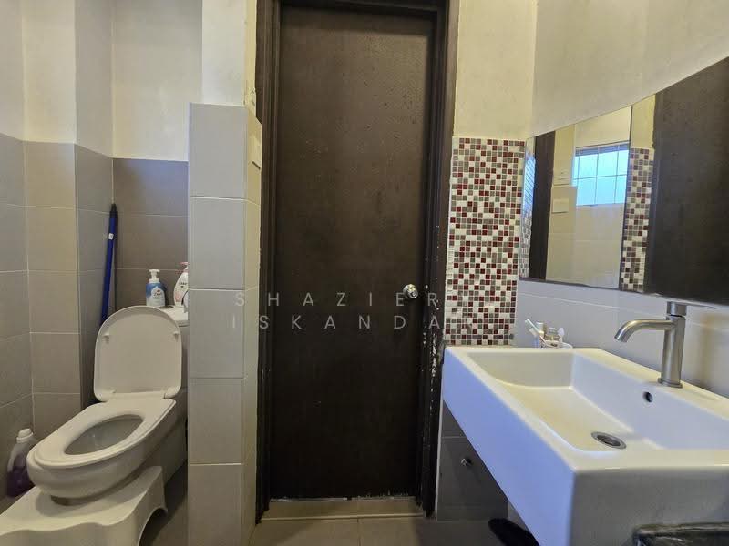 2-storey Terraced House for Sale in Seksyen 5 (Kota Damansara) - Shaziery Iskandar - Bathroom - PropertyGuru.com.my