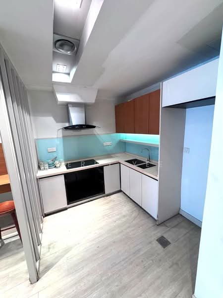 Townhouse for Rent in Country Heights (Kajang) - Terry Yee - Kitchen - PropertyGuru.com.my